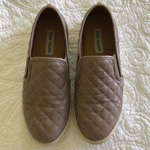 Steve Madden Ecentrcq Slip On Shoes Size 9